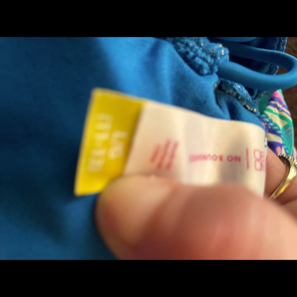 Bathing suite I will sell both tops and bottoms together.. - Picture 3 of 7